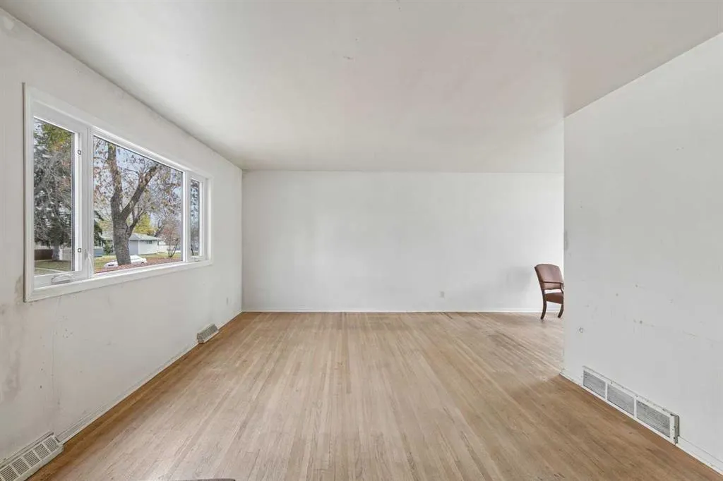 41 Fraser Road SE