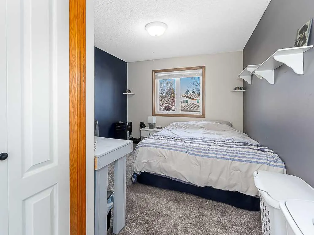 150 Hampstead Close NW
