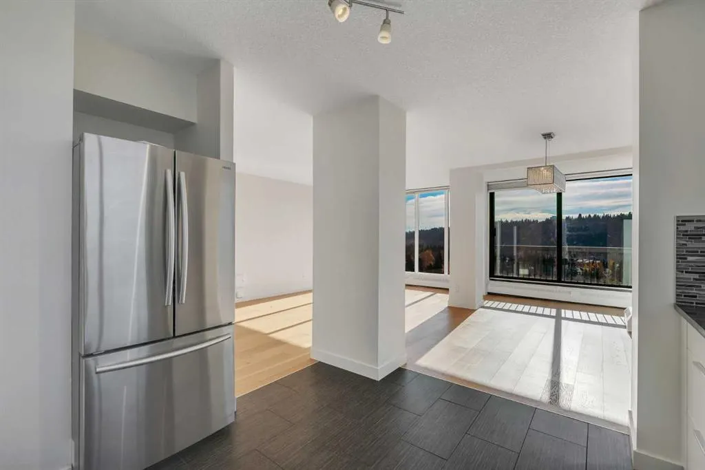 145 Point Drive NW #1108