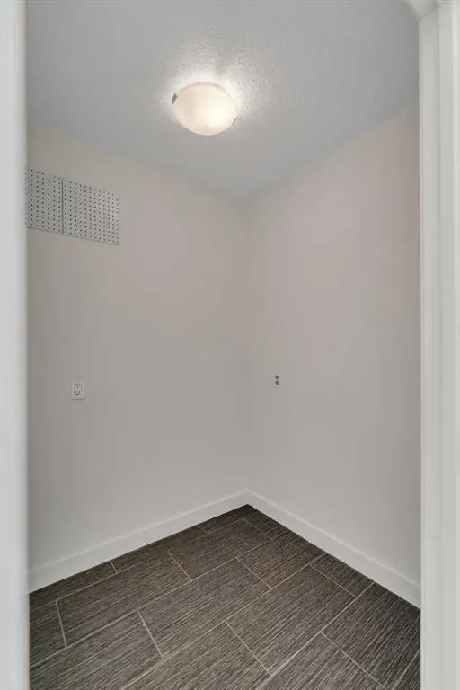 145 Point Drive NW #1108