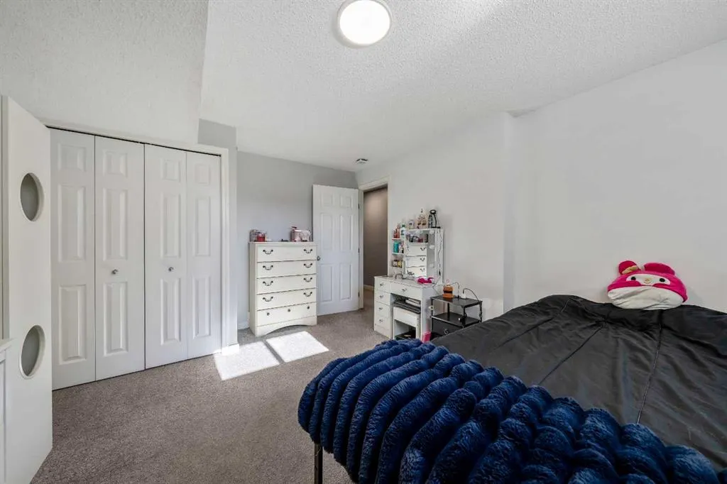 15 Van Horn Court NW