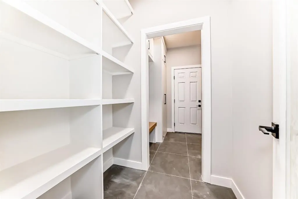 4 Heritage Mews