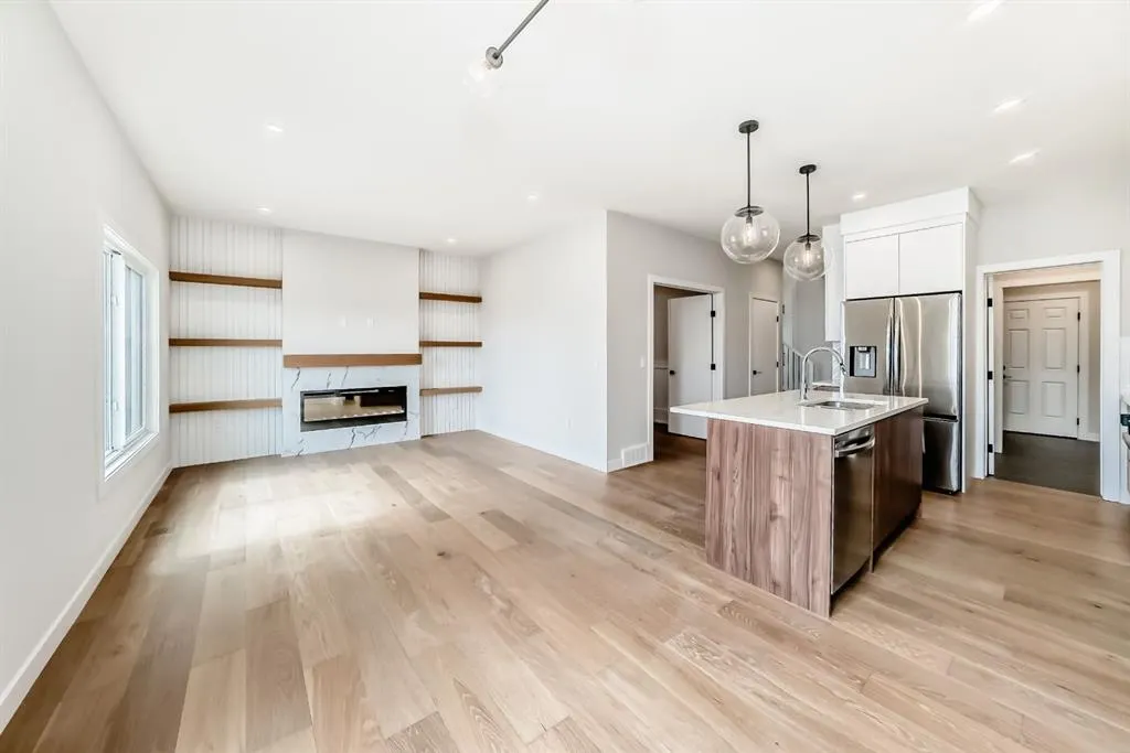4 Heritage Mews