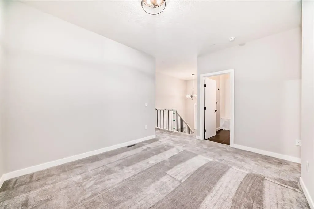 4 Heritage Mews