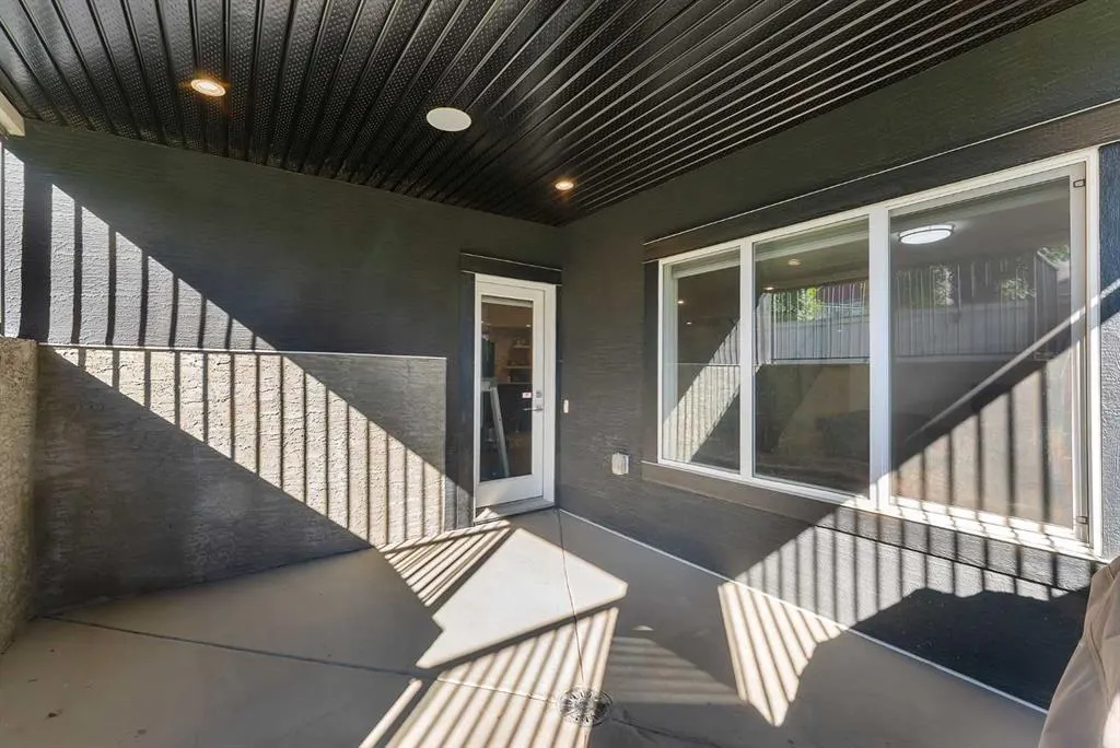 193 Aspenmere Circle