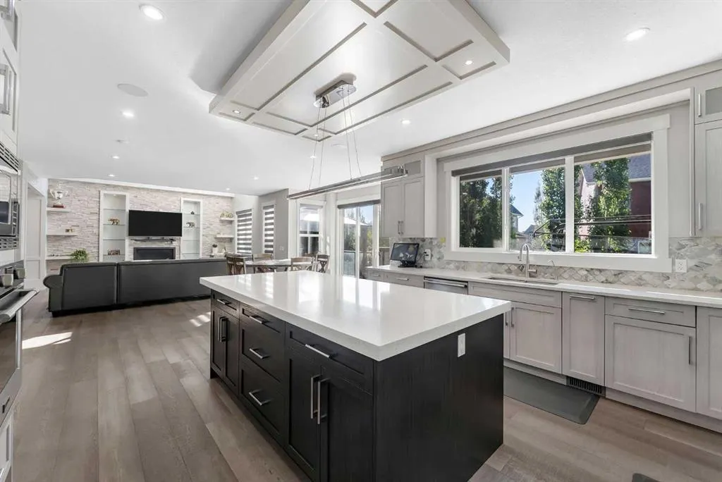 193 Aspenmere Circle