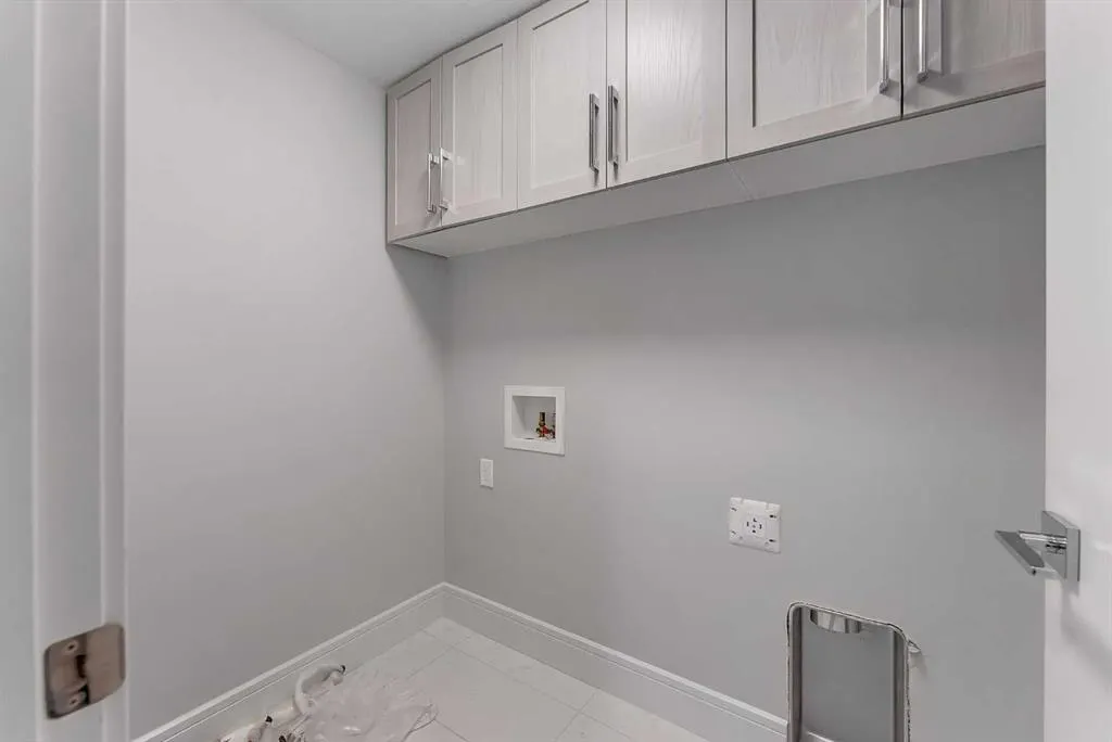 193 Aspenmere Circle