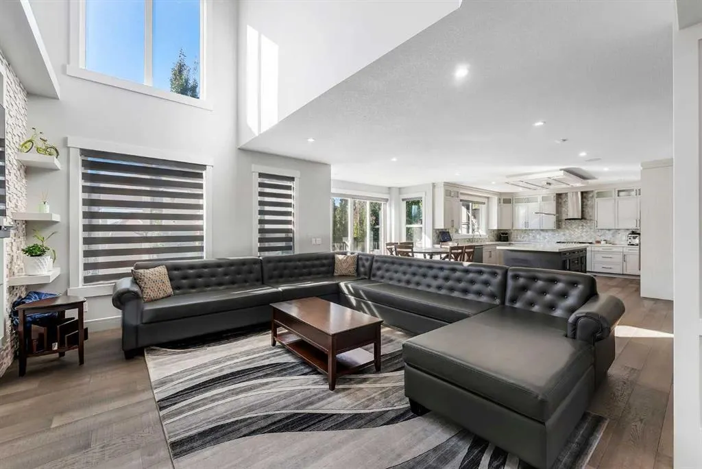 193 Aspenmere Circle