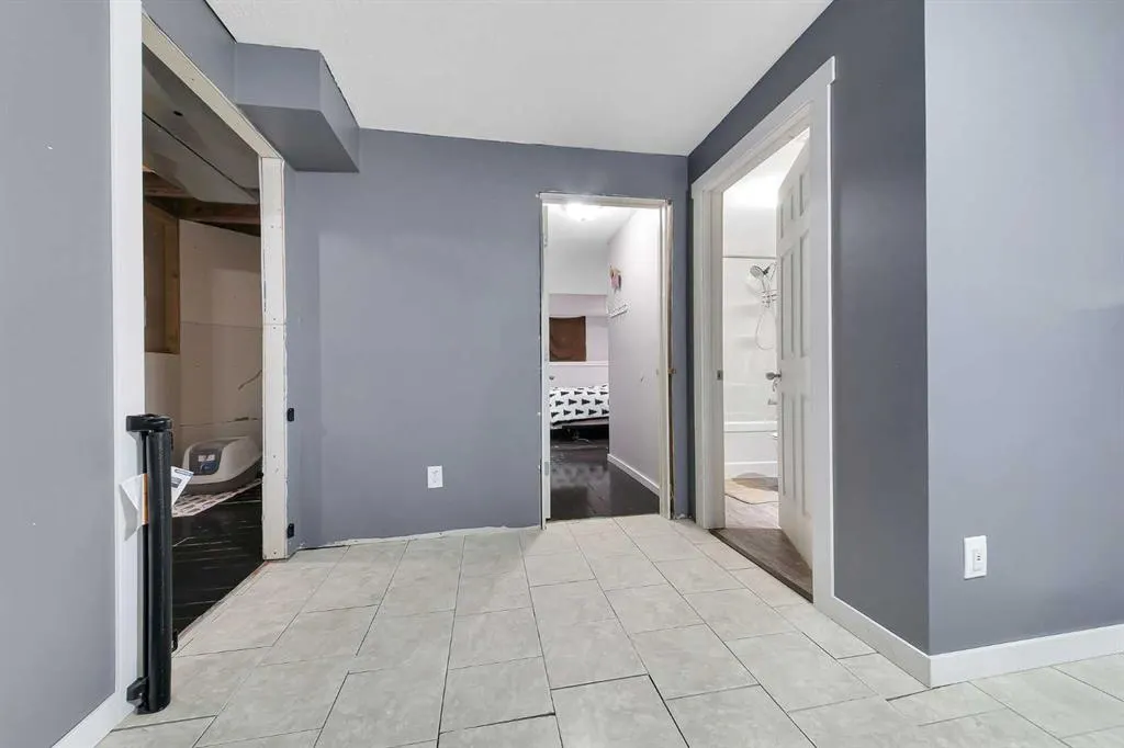 220 Jordan Parkway