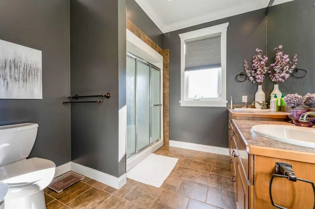 #3-5302 19 Avenue