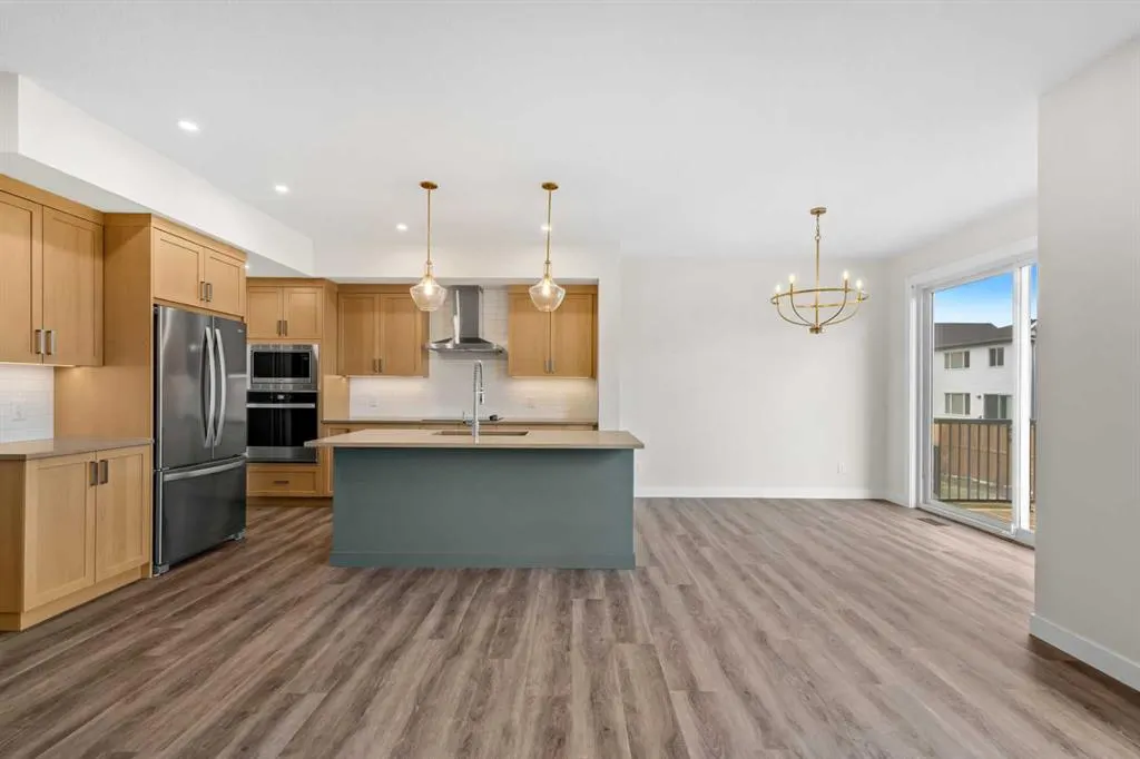 125 Quartz Crescent