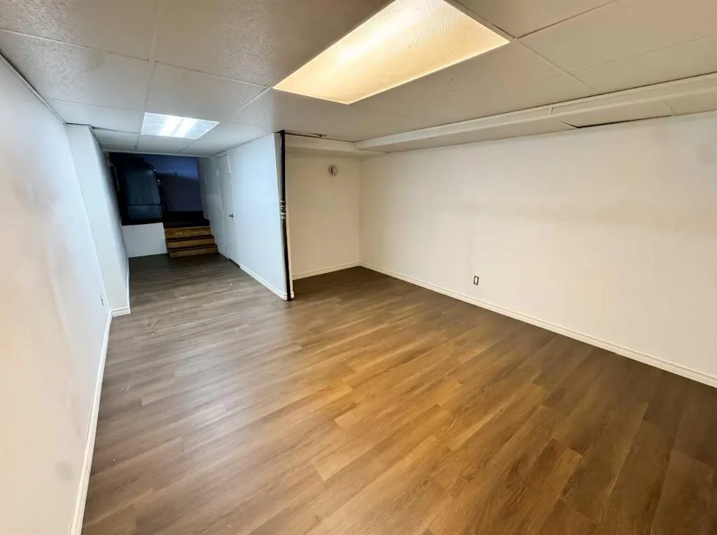 142041 200 Range Road ##26