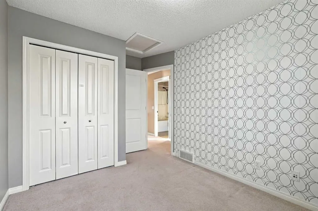 707 Tuscany Drive NW