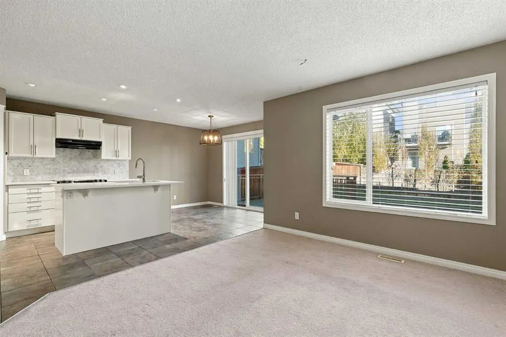 707 Tuscany Drive NW