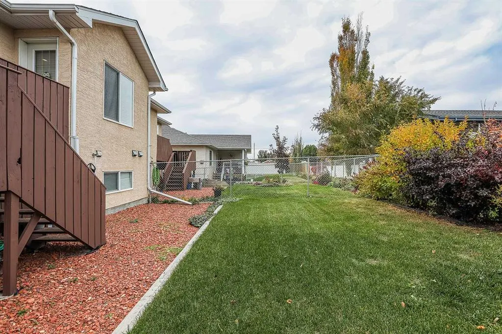 20 Taylor Mews SE