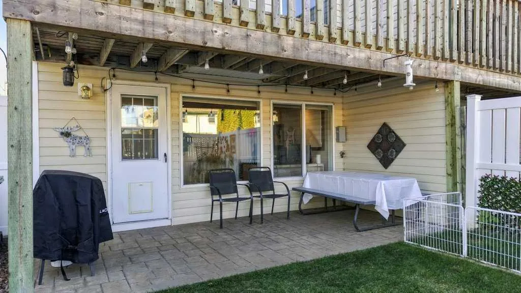 73 Addington Drive #16