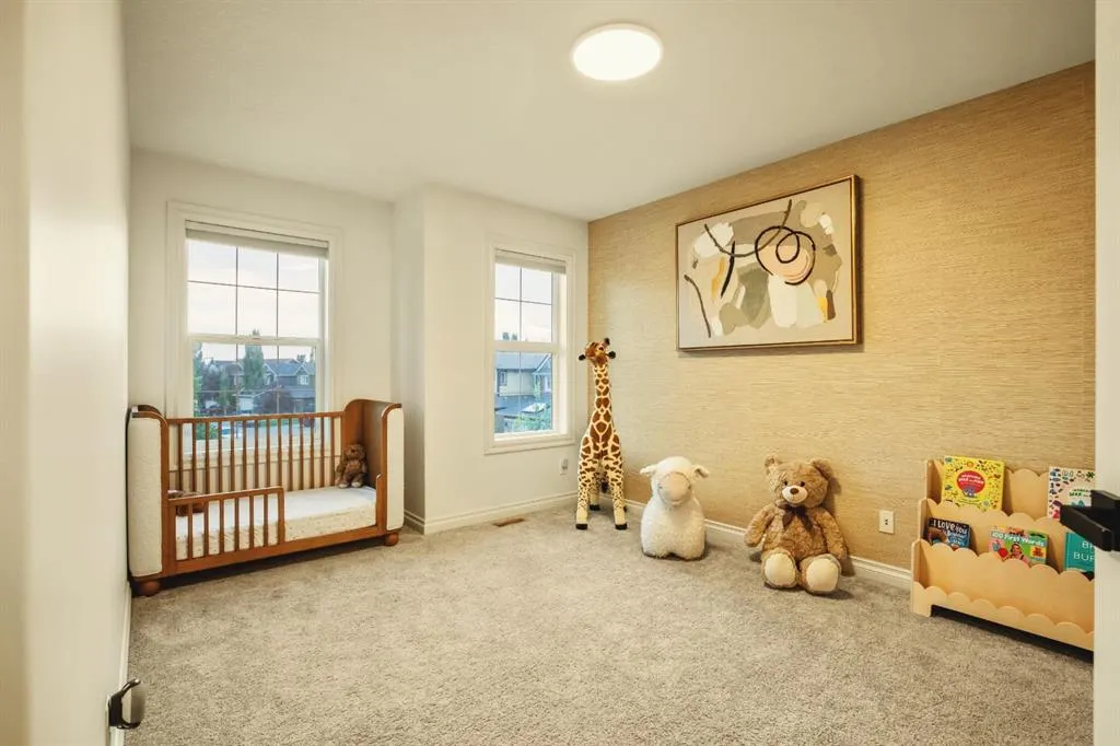 211 Auburn Sound Circle SE