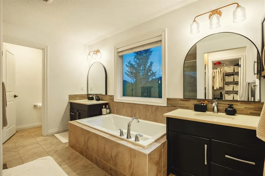 211 Auburn Sound Circle SE