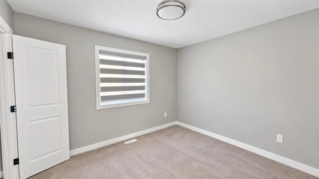 197 Baysprings Gardens SW