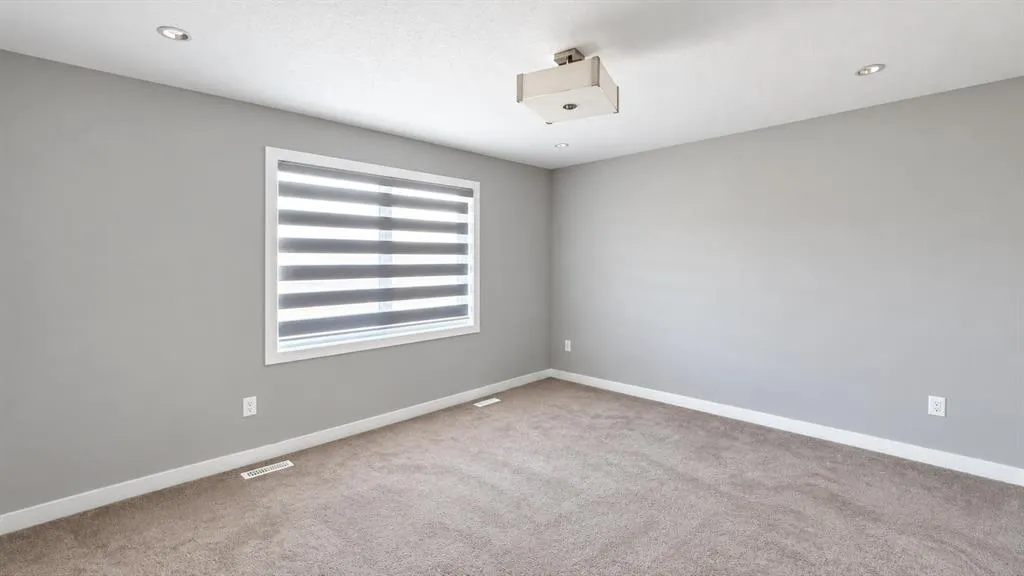 197 Baysprings Gardens SW