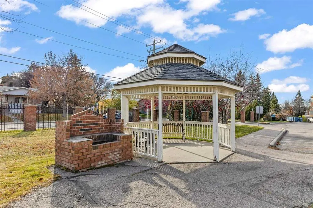 1920 14 Avenue NE #314