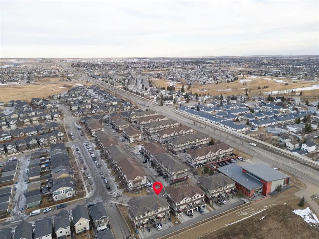 280 Williamstown Close NW #2001