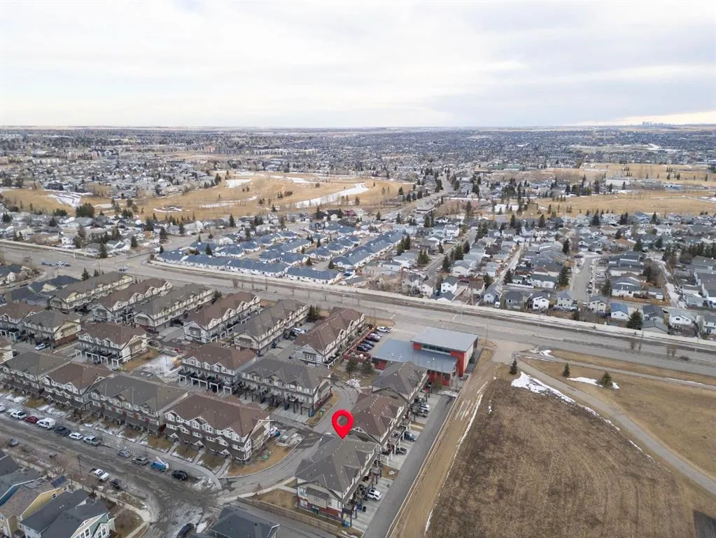 280 Williamstown Close NW #2001