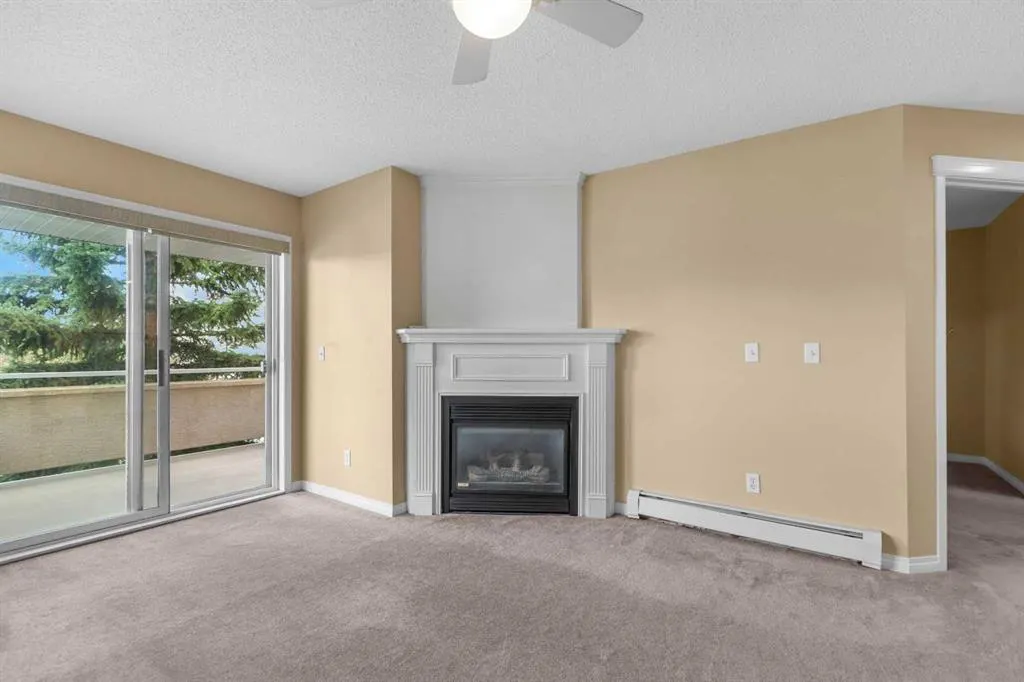 20 Country Hills View NW #201