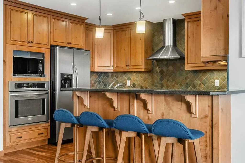714 3rd Street #102