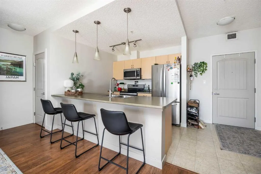 136A Sandpiper Road #409
