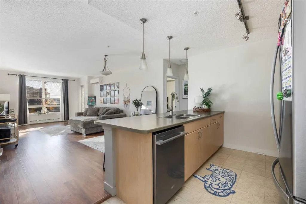 136A Sandpiper Road #409