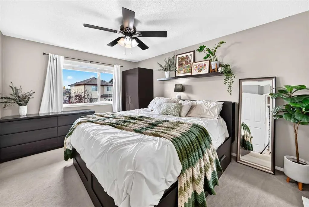 165 Covehaven Gardens NE