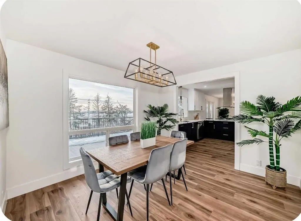 351 Shore Drive