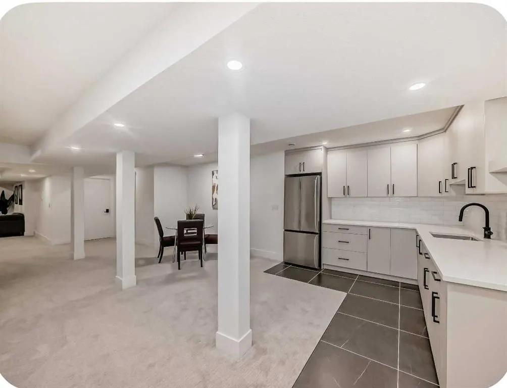 351 Shore Drive