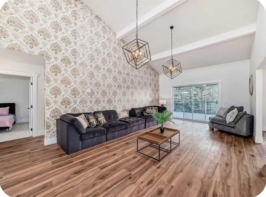 351 Shore Drive