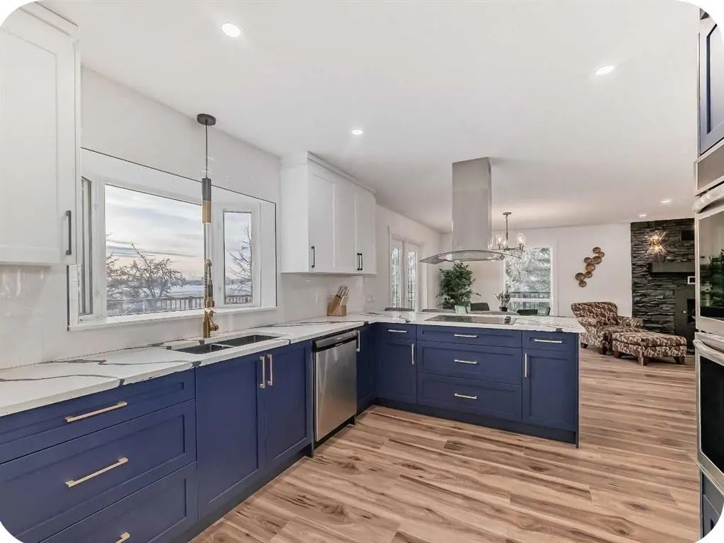 351 Shore Drive