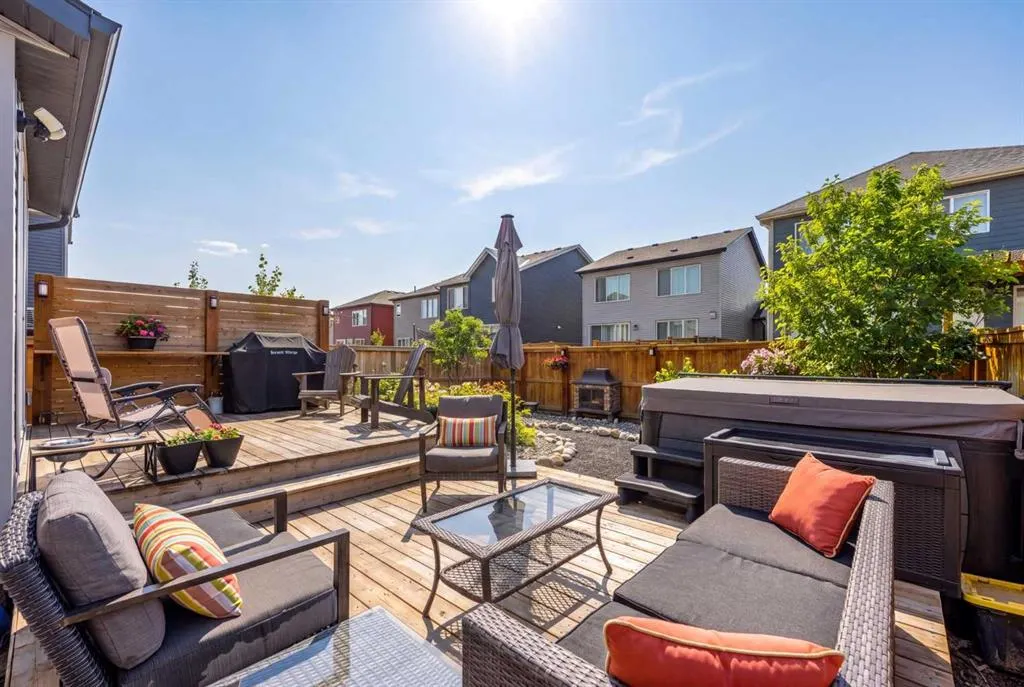 170 Legacy Glen Way SE