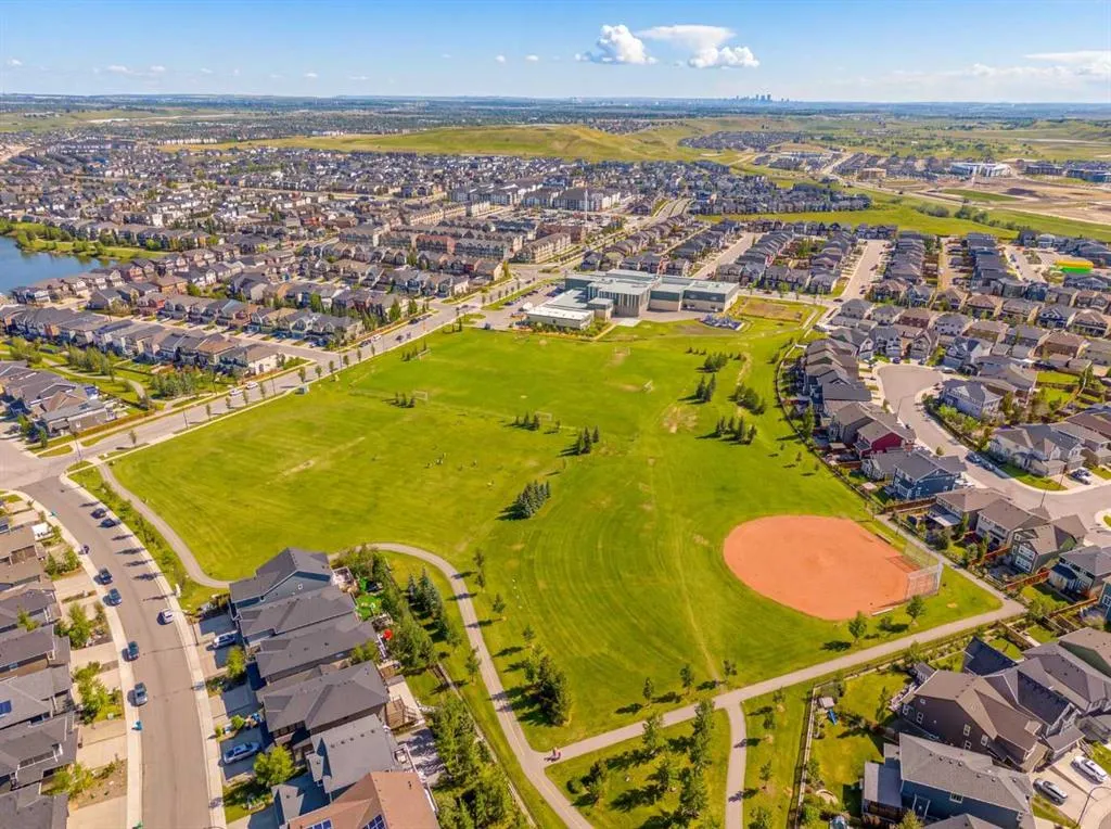 170 Legacy Glen Way SE