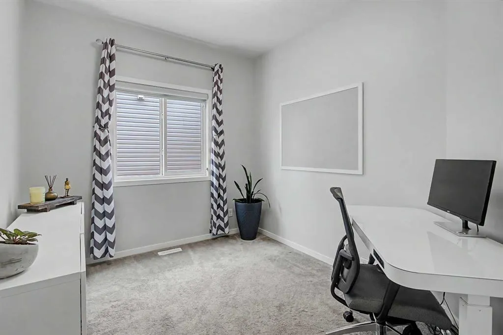 70 Auburn Springs Park SE