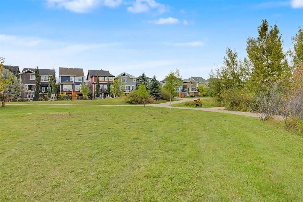 70 Auburn Springs Park SE