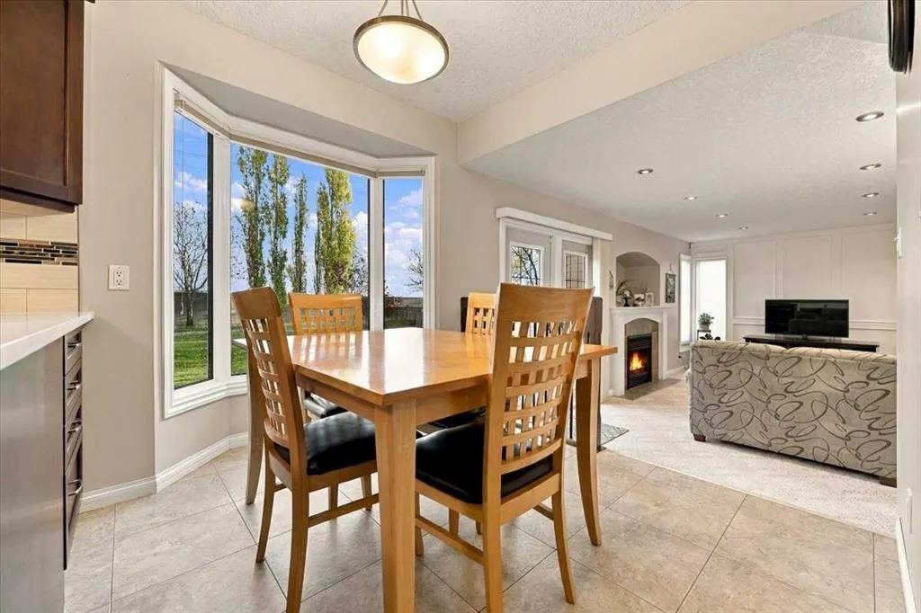 144 Bernard Way NW