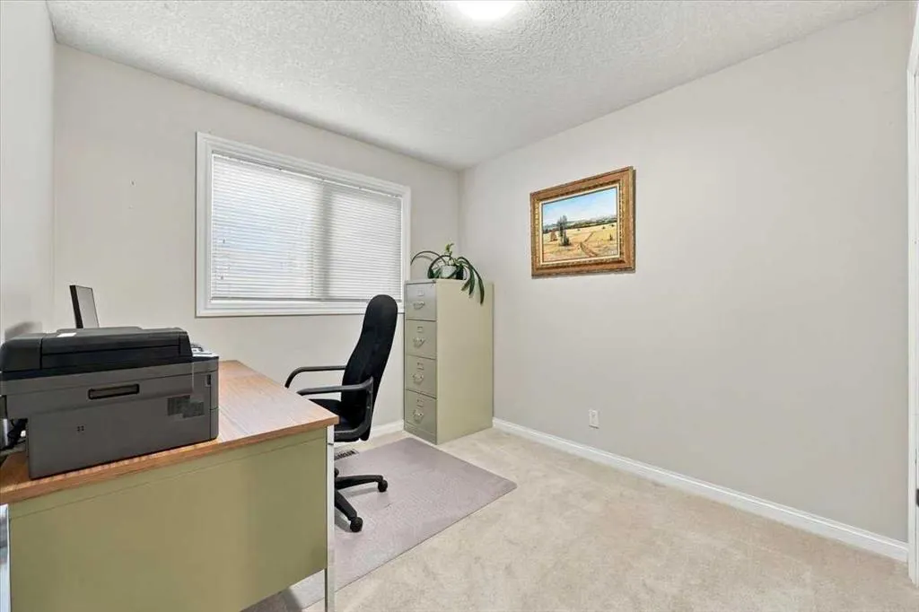 144 Bernard Way NW