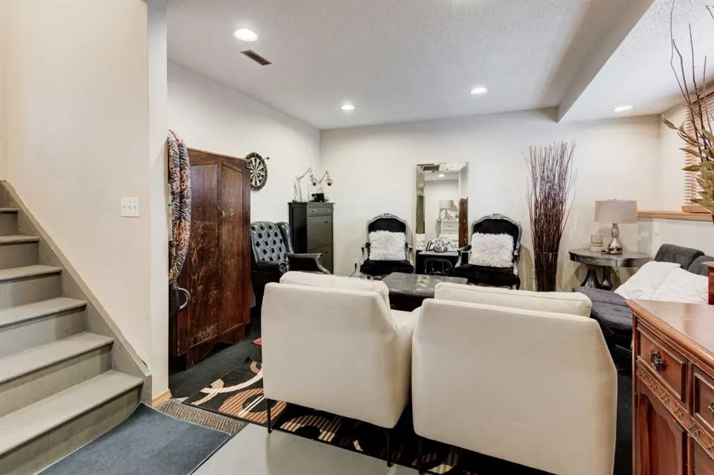 31 Inglewood Cove SE