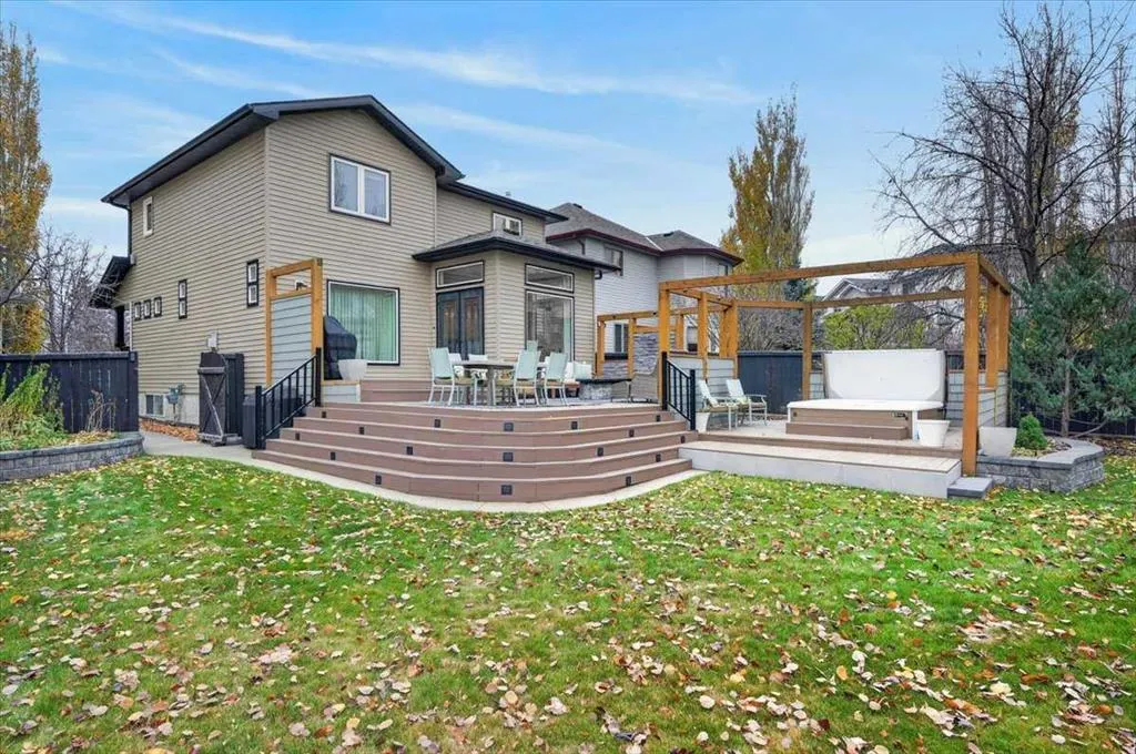 20 Hidden Valley Gardens NW