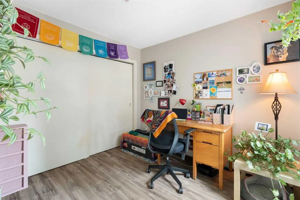35 Richard Court SW #159
