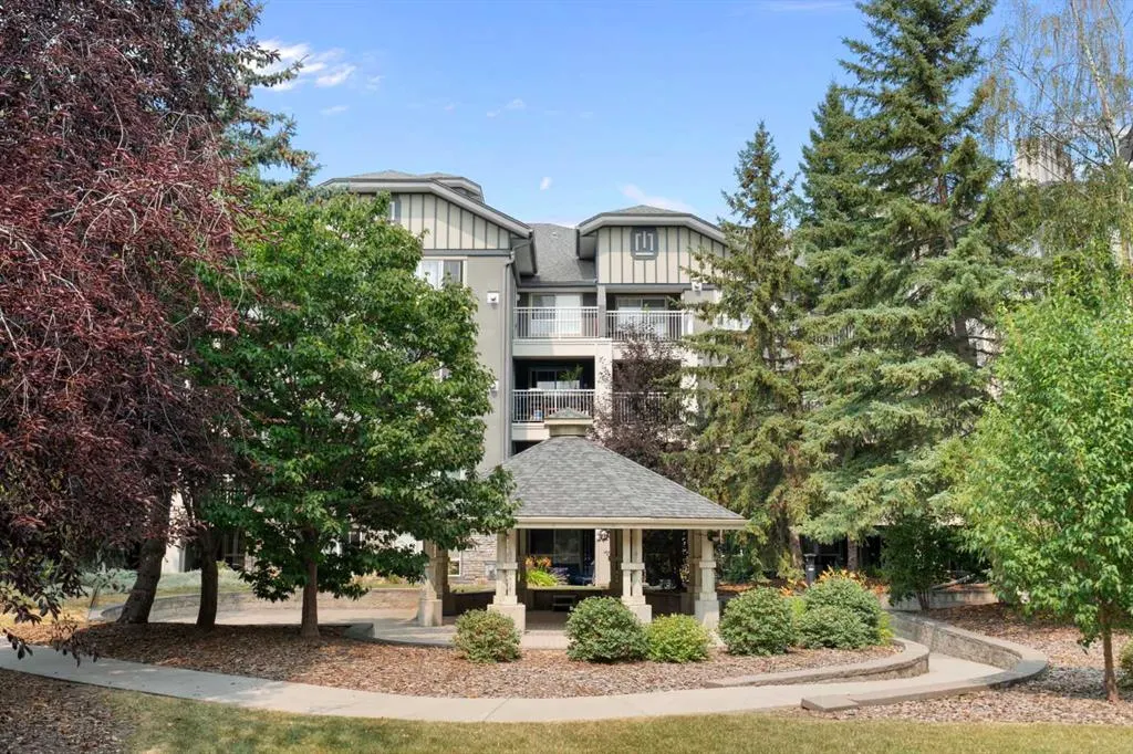 35 Richard Court SW #159