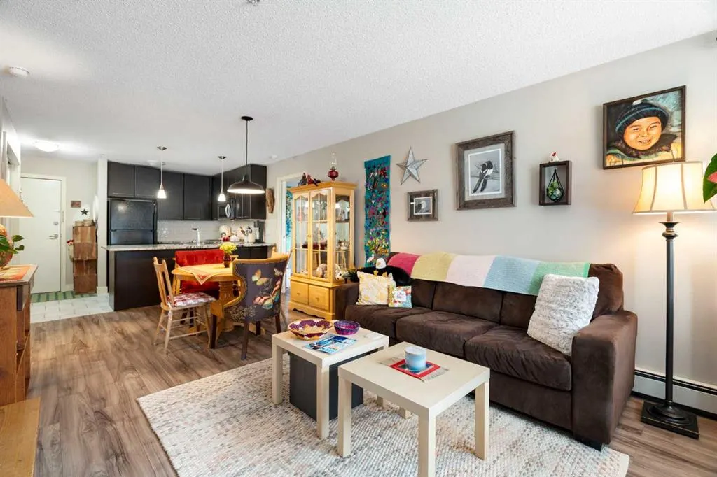 35 Richard Court SW #159