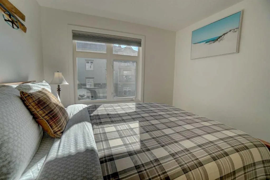 160 Kananaskis Way #307