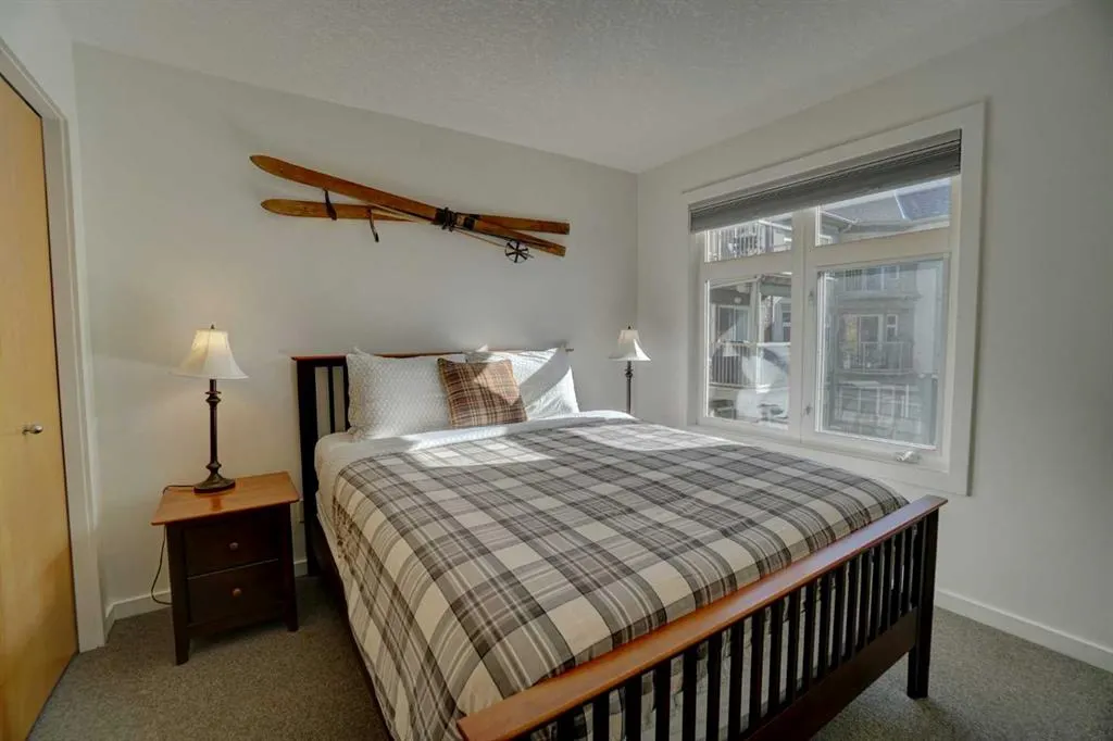 160 Kananaskis Way #307