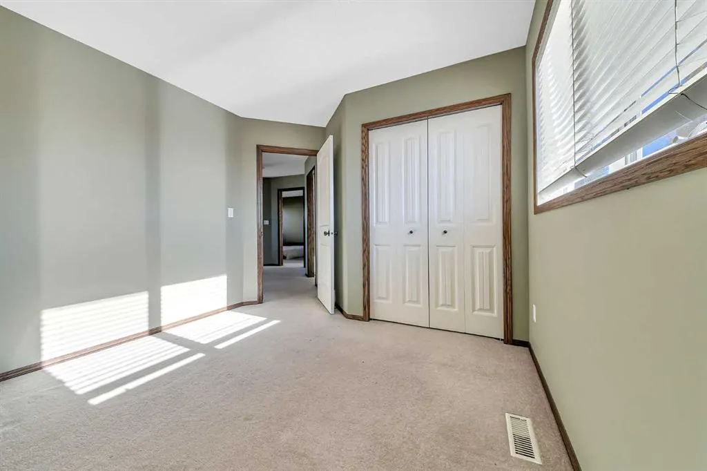 61 Lanterman Close